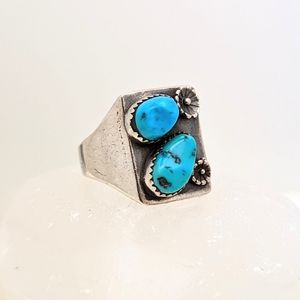 Vintage Native American Turquoise Sterling Ring